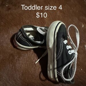 Toddler size 4 sneaker vans